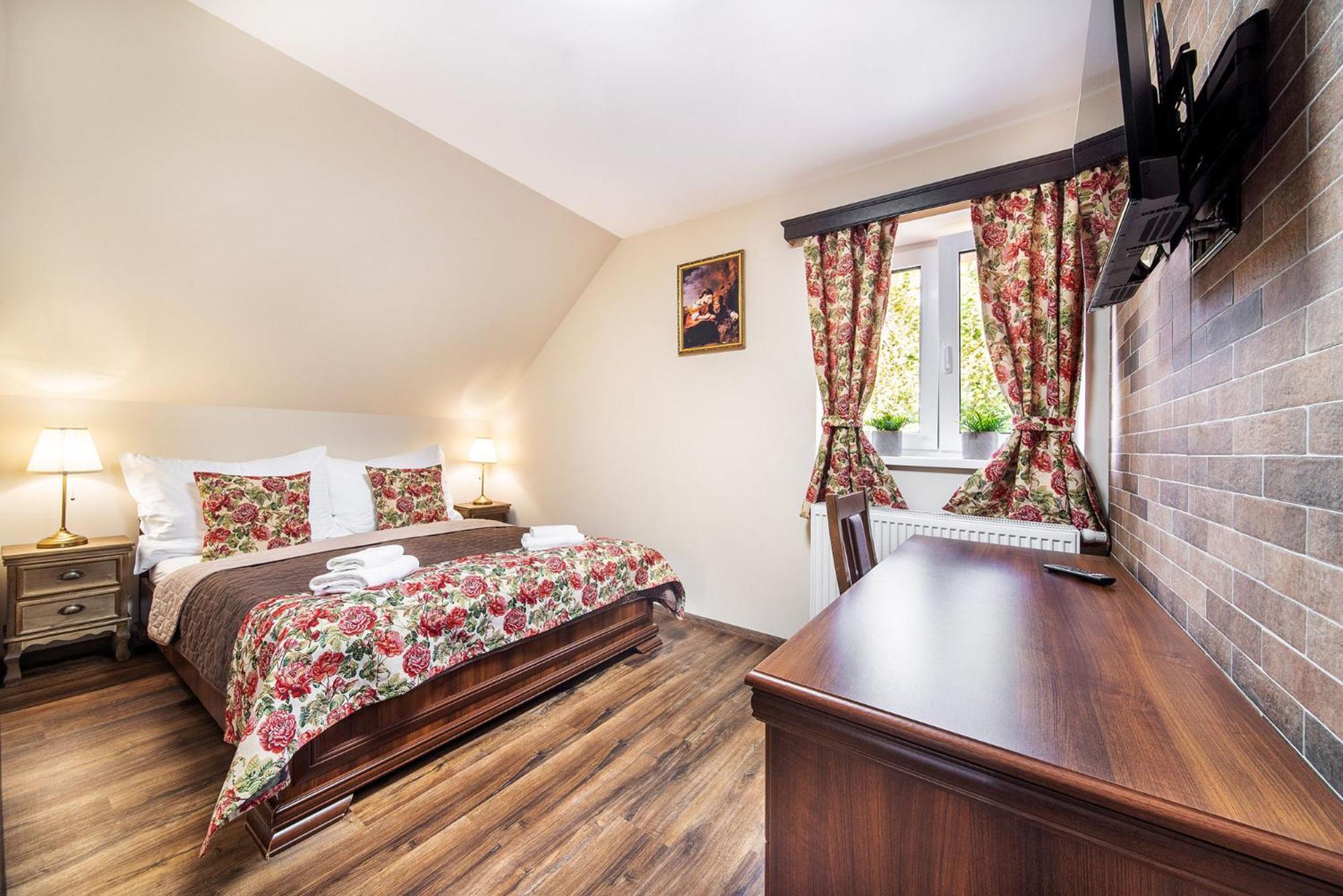 Room Mesi Rozvadov Buitenkant foto