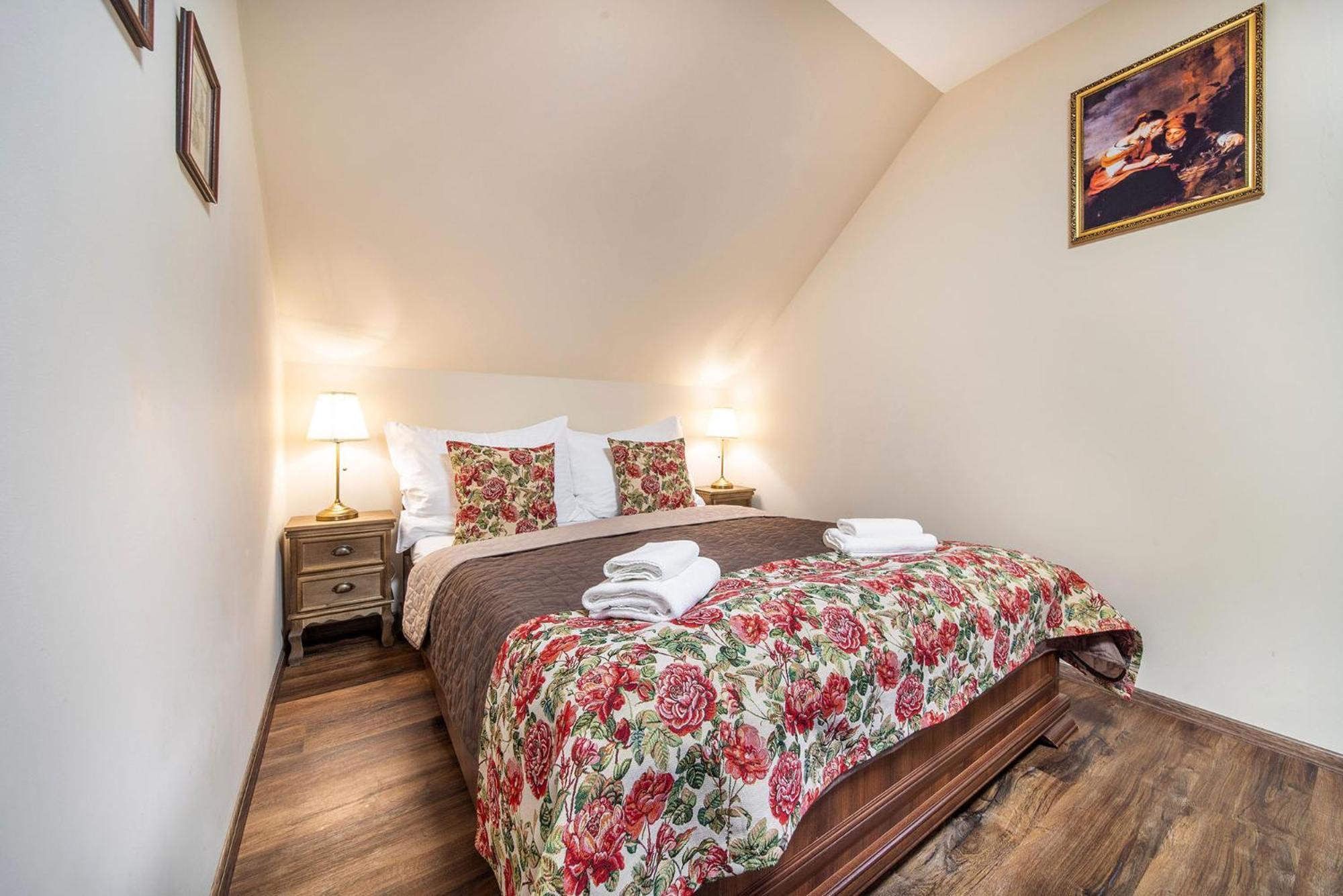 Room Mesi Rozvadov Buitenkant foto